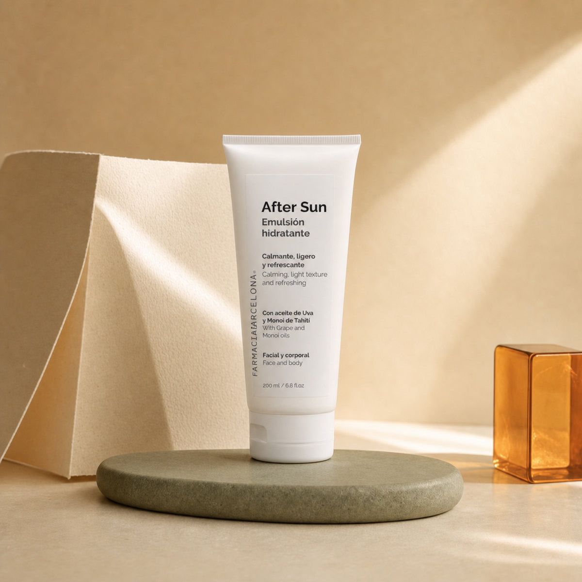 After Sun Leche Hidratante. Imagen editorial del producto.