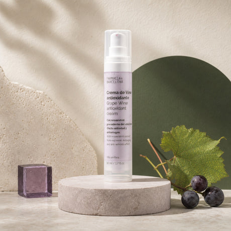 Crema Vino 50 ml. Imagen editorial del producto.