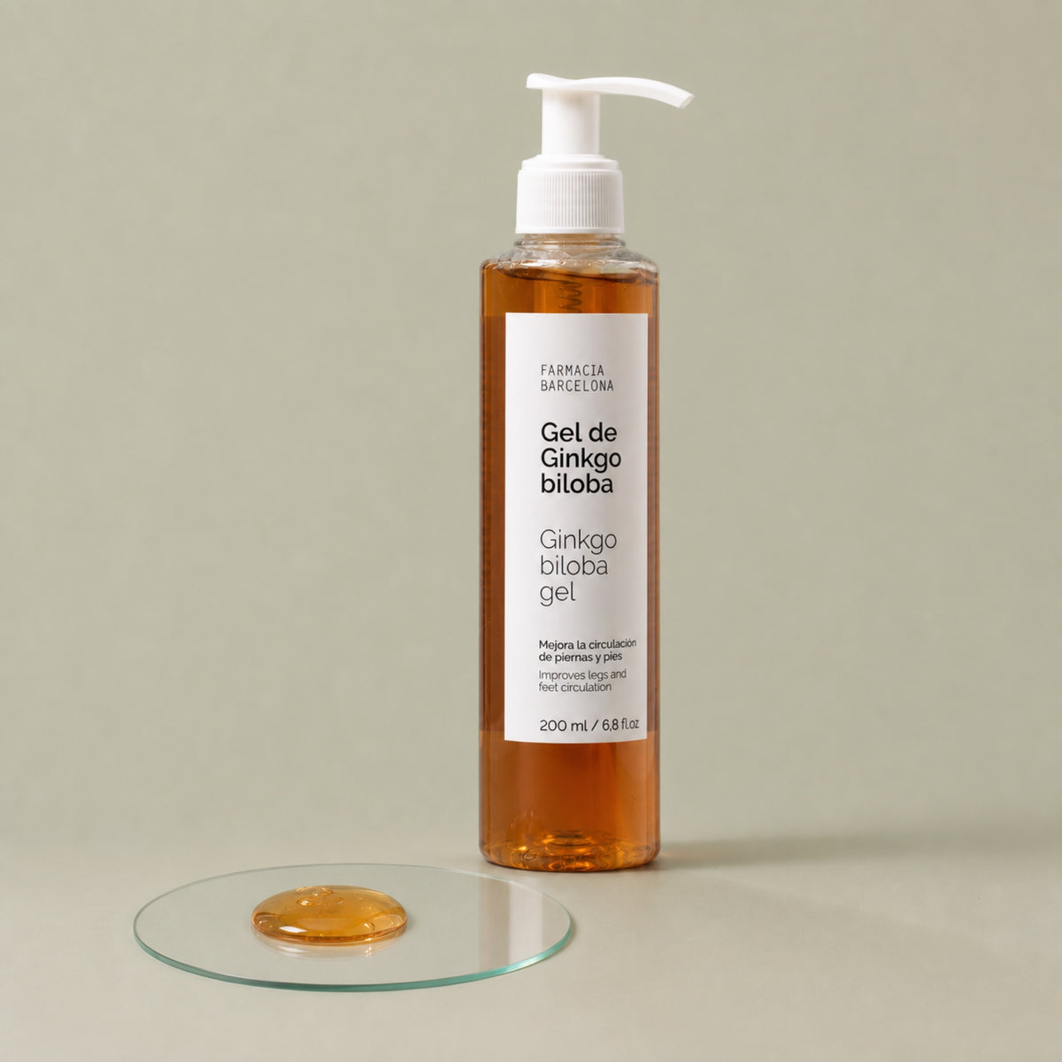 Gel Ginkgo Biloba. Detalle de apertura y textura del producto.
