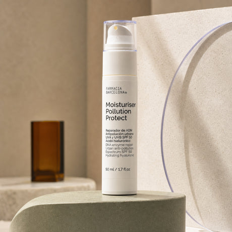 Moisturiser Pollution Protect 50+ 50 ml. Imagen editorial del producto.