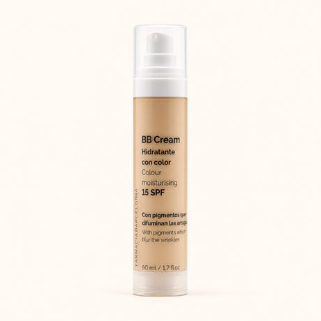 BB Cream 15 FPS 50 ml. Vista frontal del producto.