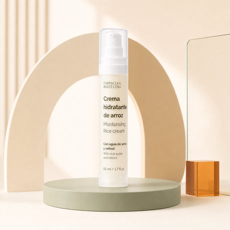 Crema Hidratante Arroz 50 ml. Imagen editorial del producto.