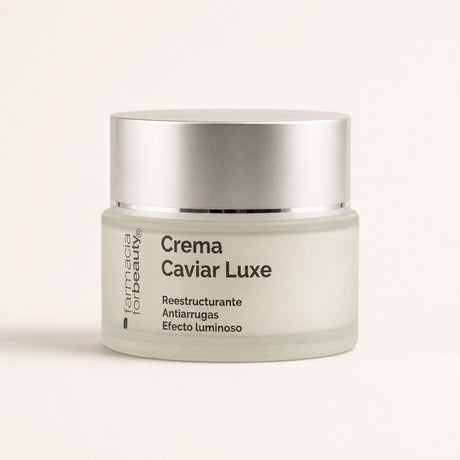 Crema Caviar Luxe 50 ml. Vista frontal del producto.