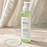 Gel Aloe. Detalle de apertura y textura del producto.