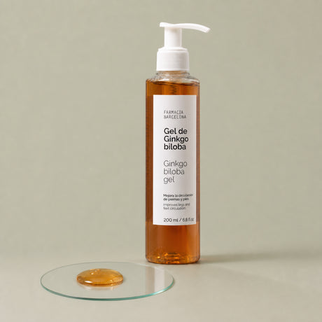 Gel Ginkgo Biloba. Detalle de apertura y textura del producto.